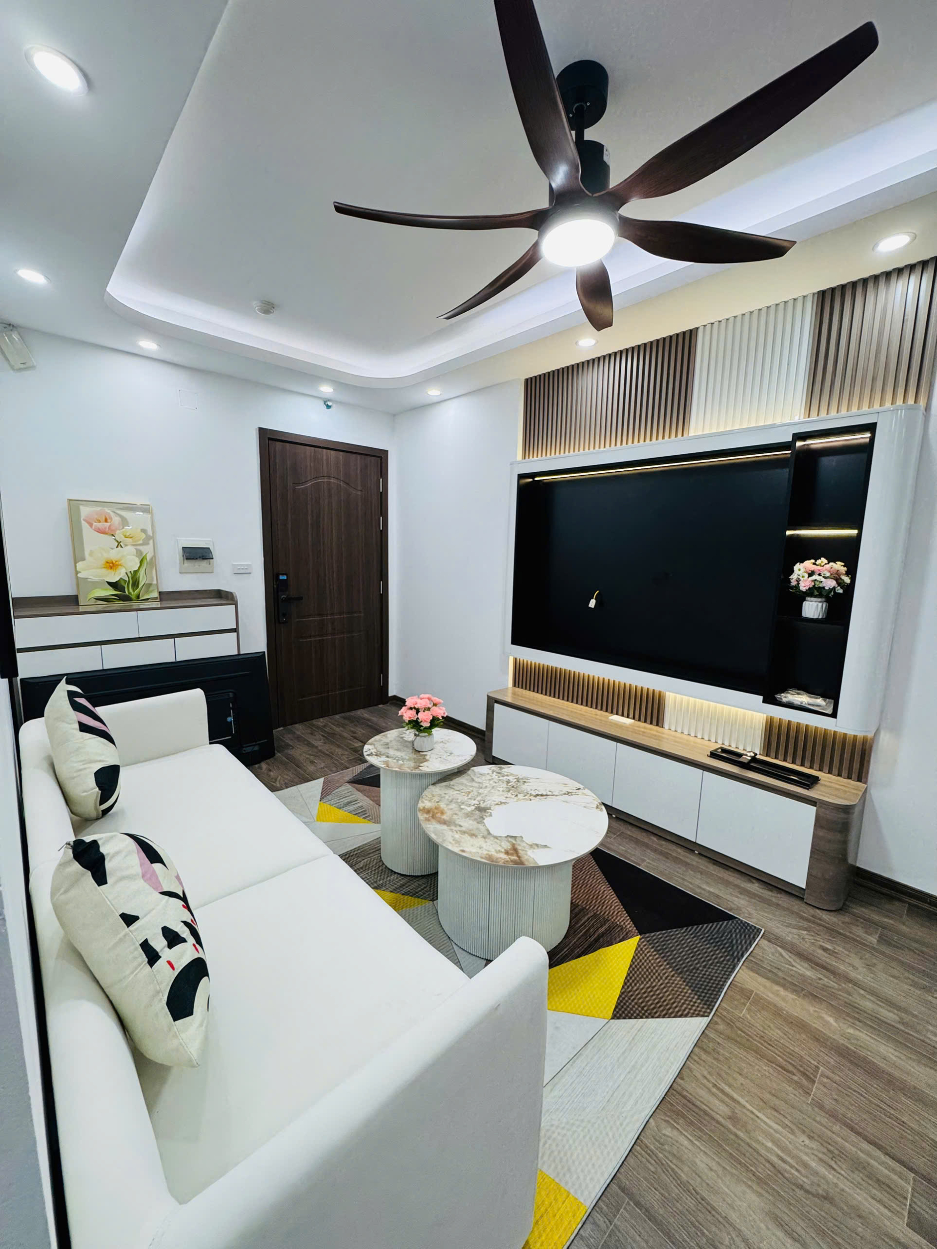 z6438957586235_430748689df60fece494c989031c1a62