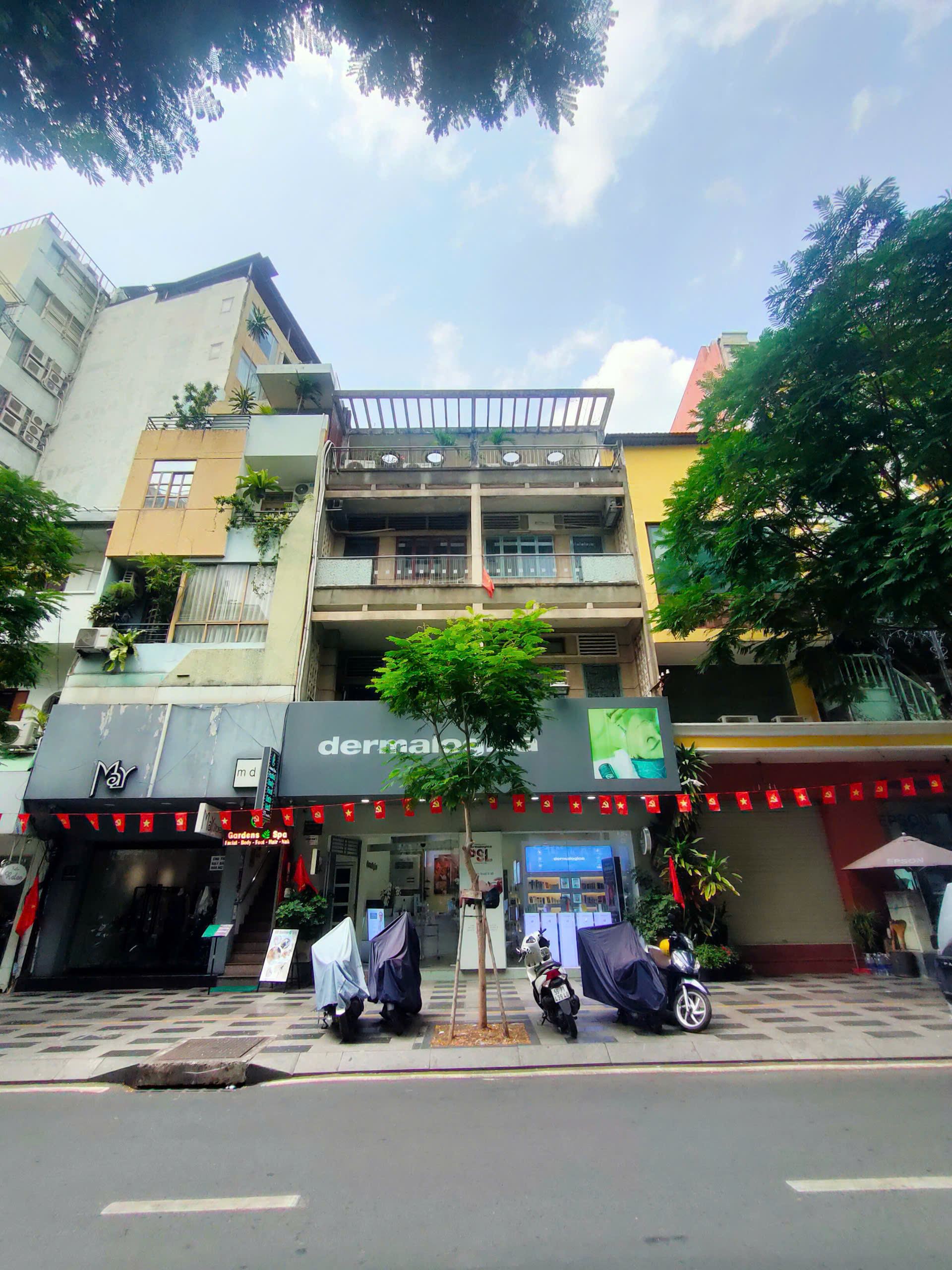 z6449942638816_d327e5a10c9072e76a862ee1c1ecdeb8