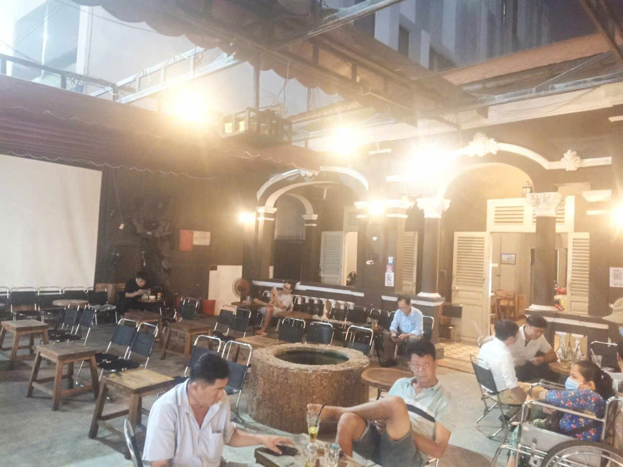 z6450891325602_ae53f1aea1304b30da28ae138a513e37