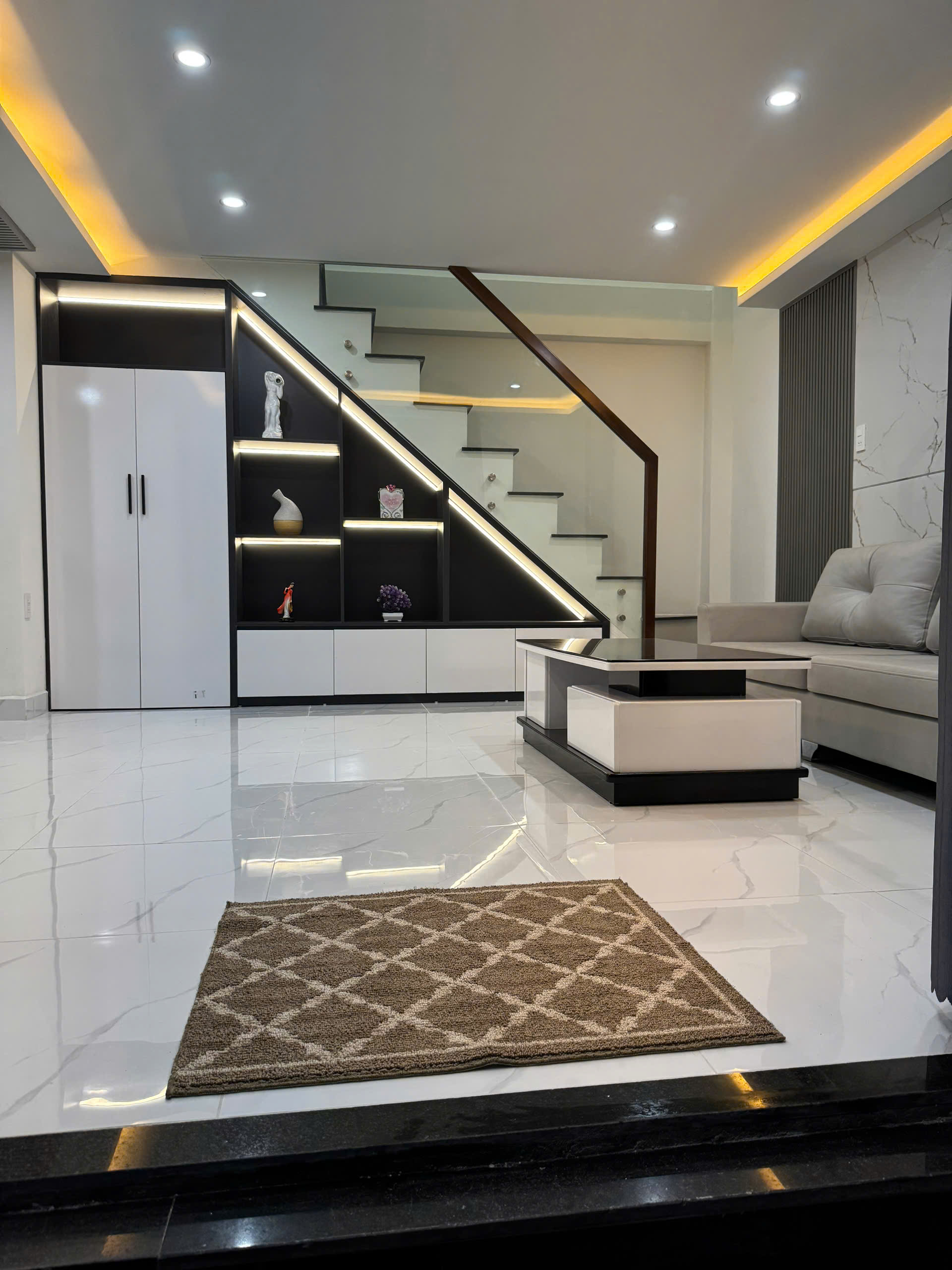 z6455904854770_98399244be55ed4ba68c975d73437664