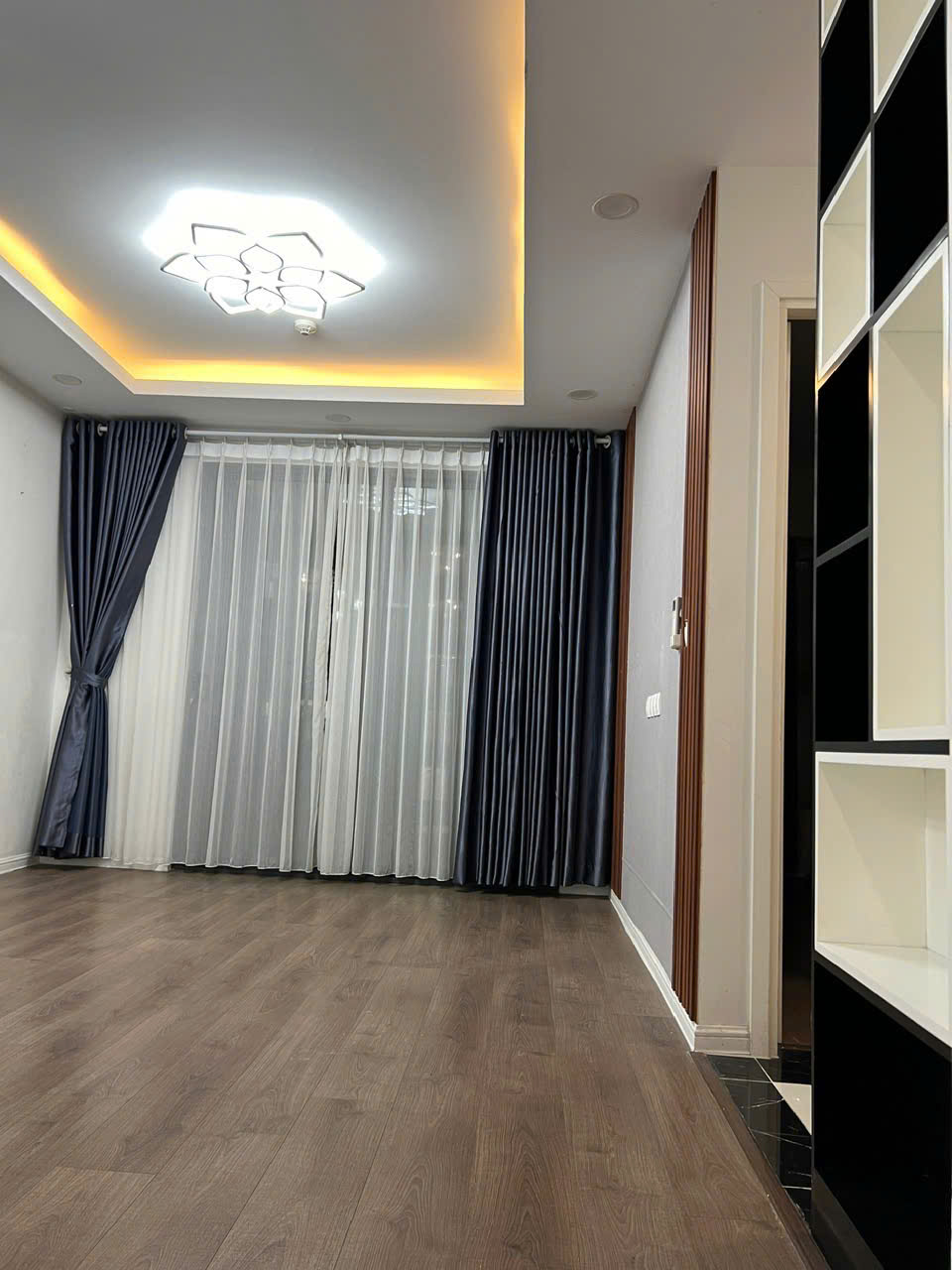 z6459085302147_73572bd5bf83496acaa56065b519b274