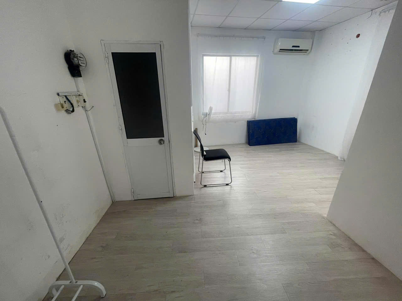 z6459294567277_5677340327c3ecdae660ea9a39d64a7c