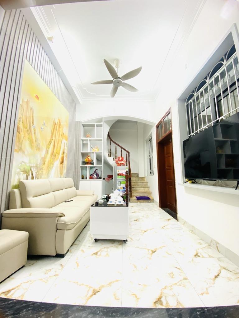 2ads-1BB6CD02-m944wfm2_28_10