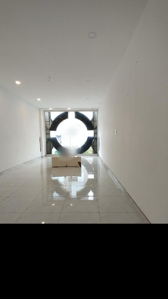 2hb4-6F2BA312-lx5x95u5_20_lx5x967m