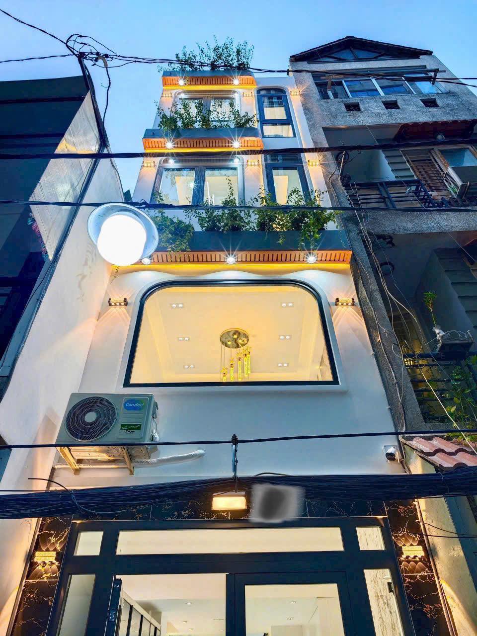 487497121_981418760805079_2650874400253084094_n