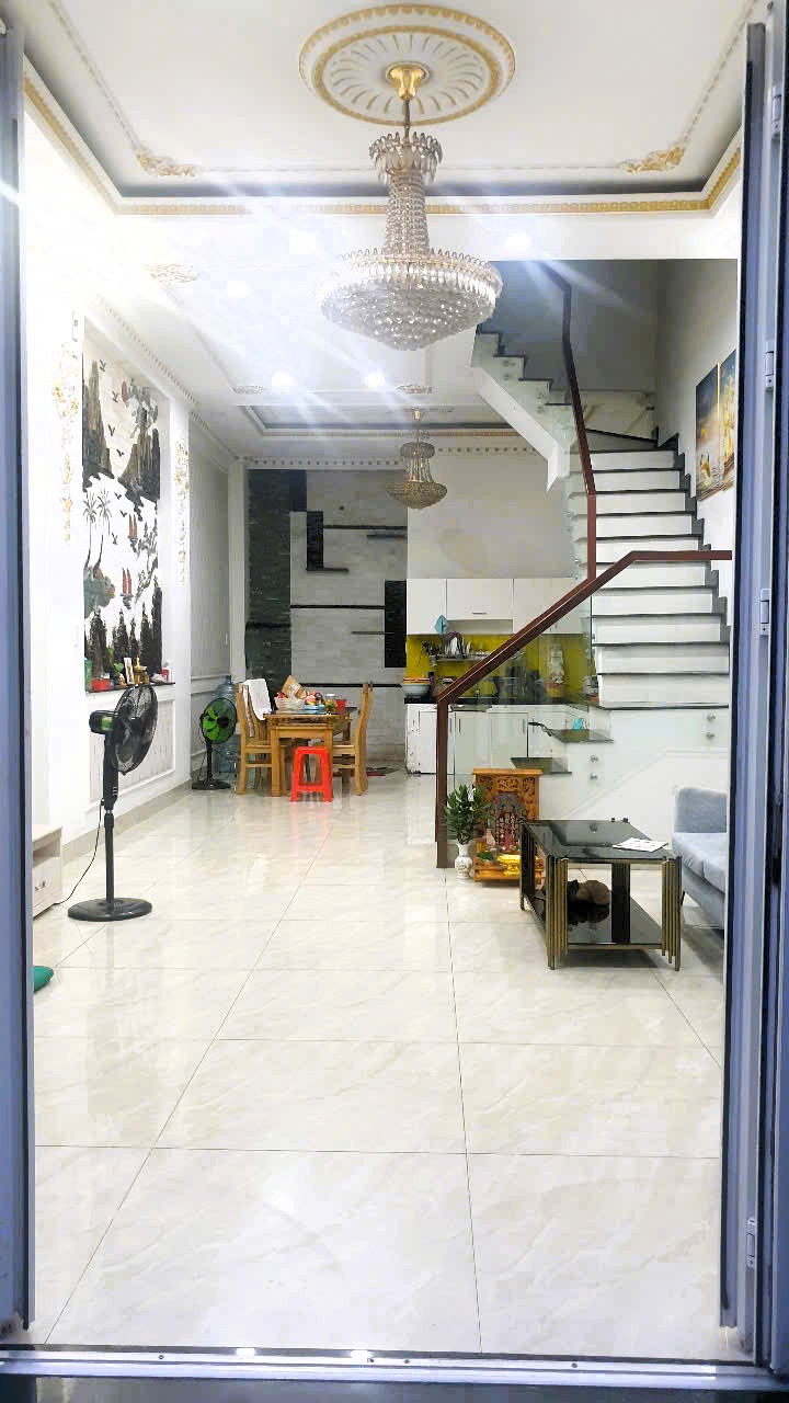 b1f5bad1c5fd75a32cec2