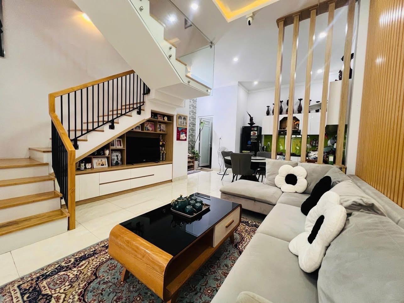 ban-nha-duong-au-co-ban-nha-phuong-9-ban-nha-quan-tan-binh-0902386879-1