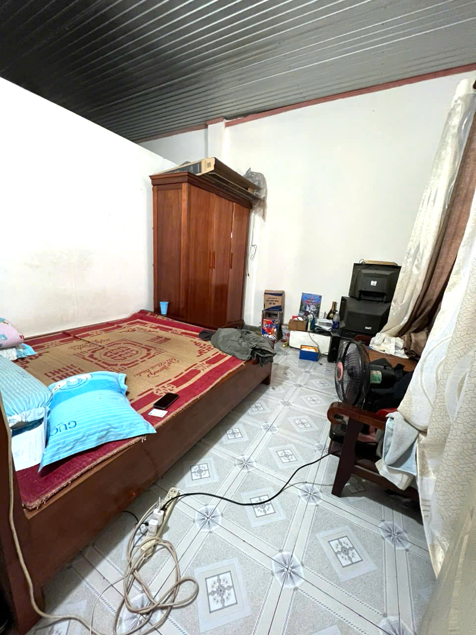 ban-nha-hem-xe-hoi-gan-bv-thu-duc-68-m3-chi-4-ty-6 (2)