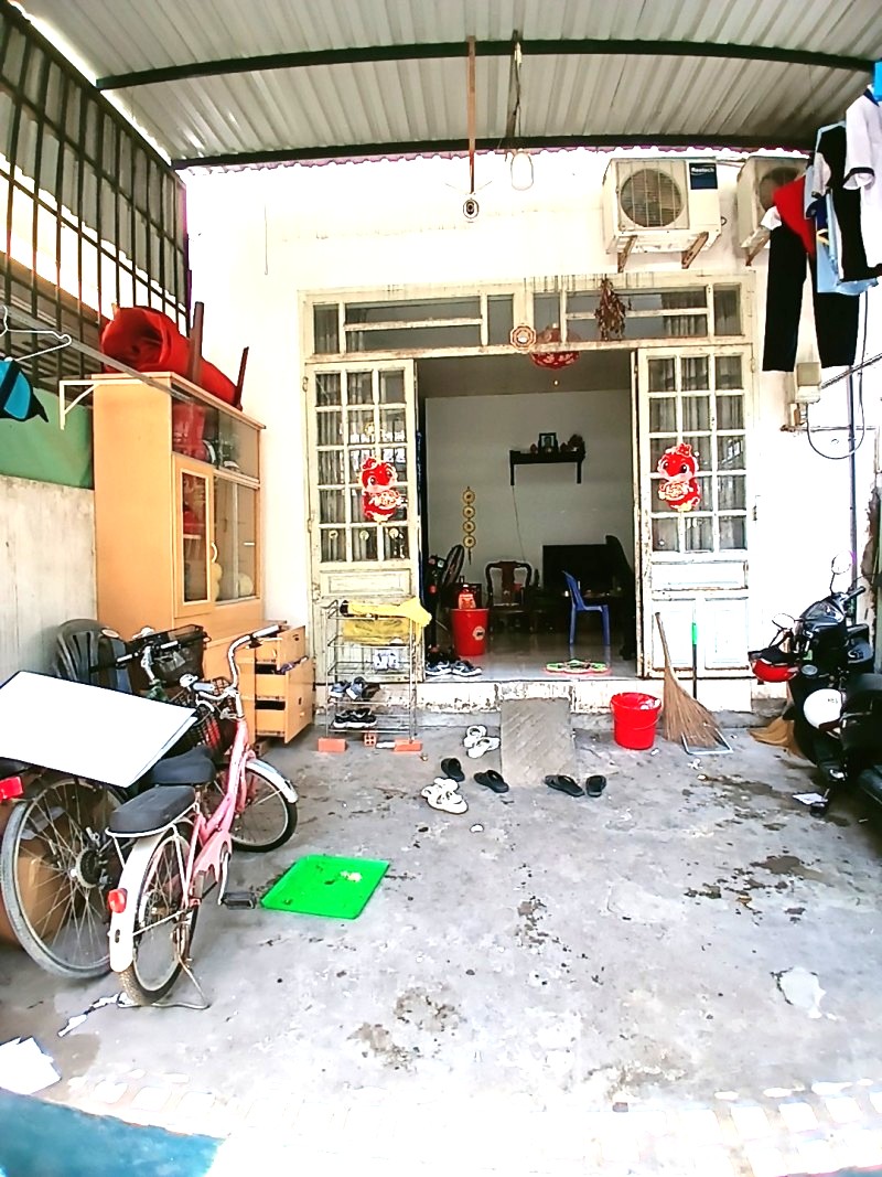 ban-nha-hem-xe-hoi-gan-pham-van-dong-linh-dong-125-m2-chi-7-ty-5 (1)