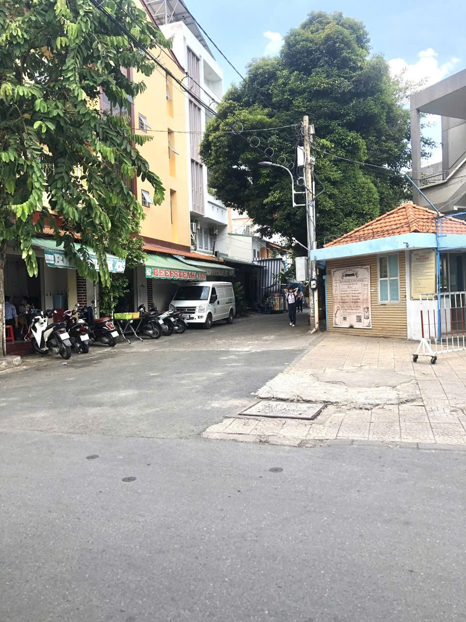 ban-nha-mat-tien-quan-10-duong-tan-phuoc