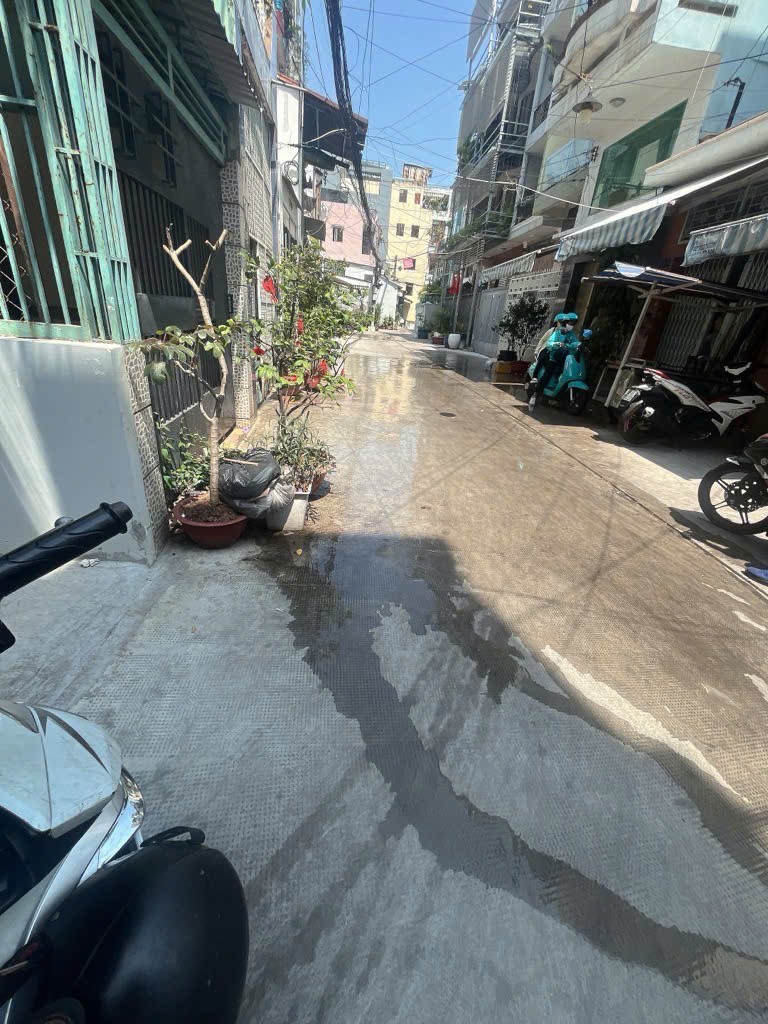 ban-nha-quan-10-duong-3-thang-2