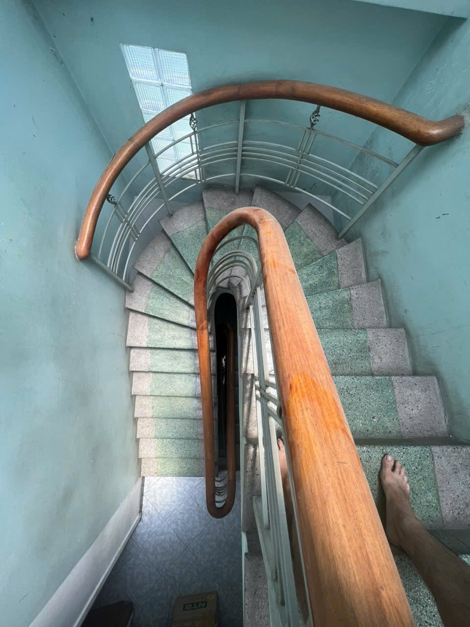 ban-nha-quan-11-duong-lac-long-quan