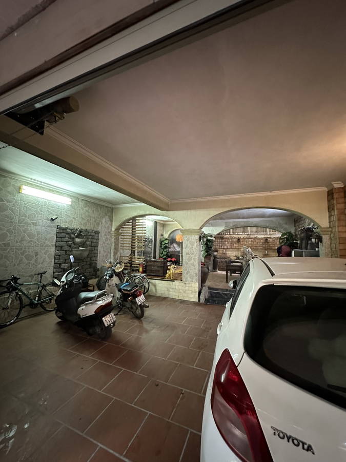 c56465f7-035f-5b84-b8da-d039d76dcf3e