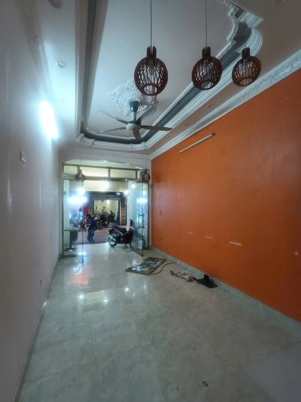 cho_thue_mat_pho_khuong_trung (1)