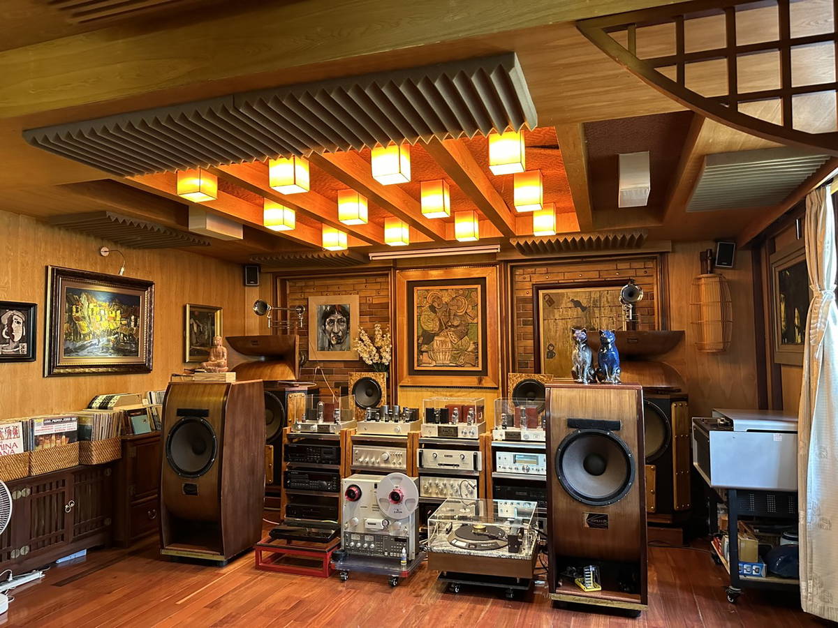 f2105e81-c2e7-5bf3-aee3-4aed1bbab664