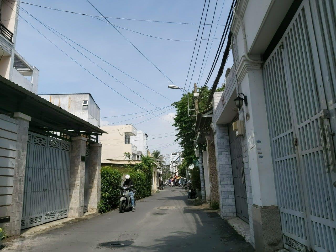 hem-xe-hoi-nguyen-van-luong