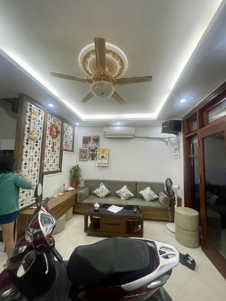 im0-6C56B0B2-lue6jgw1_8_lue6jh35