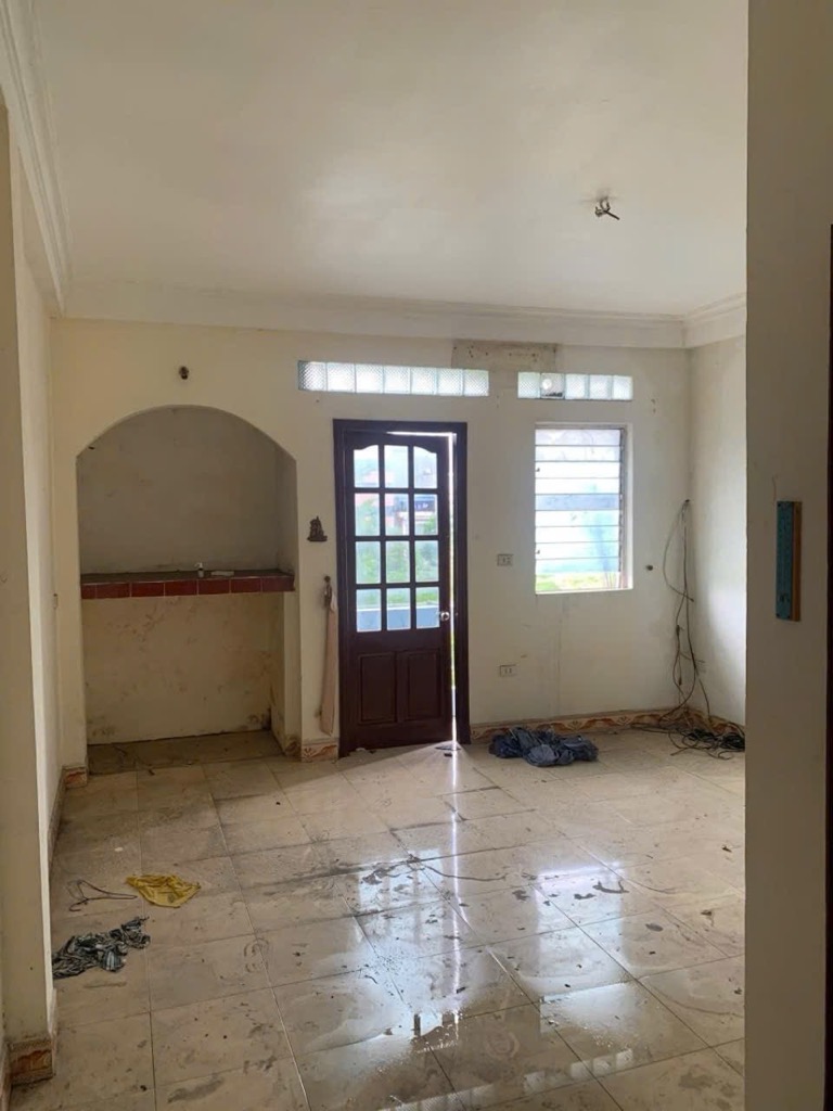 ue2-E50FBFE0-m1ganvhe_60_18