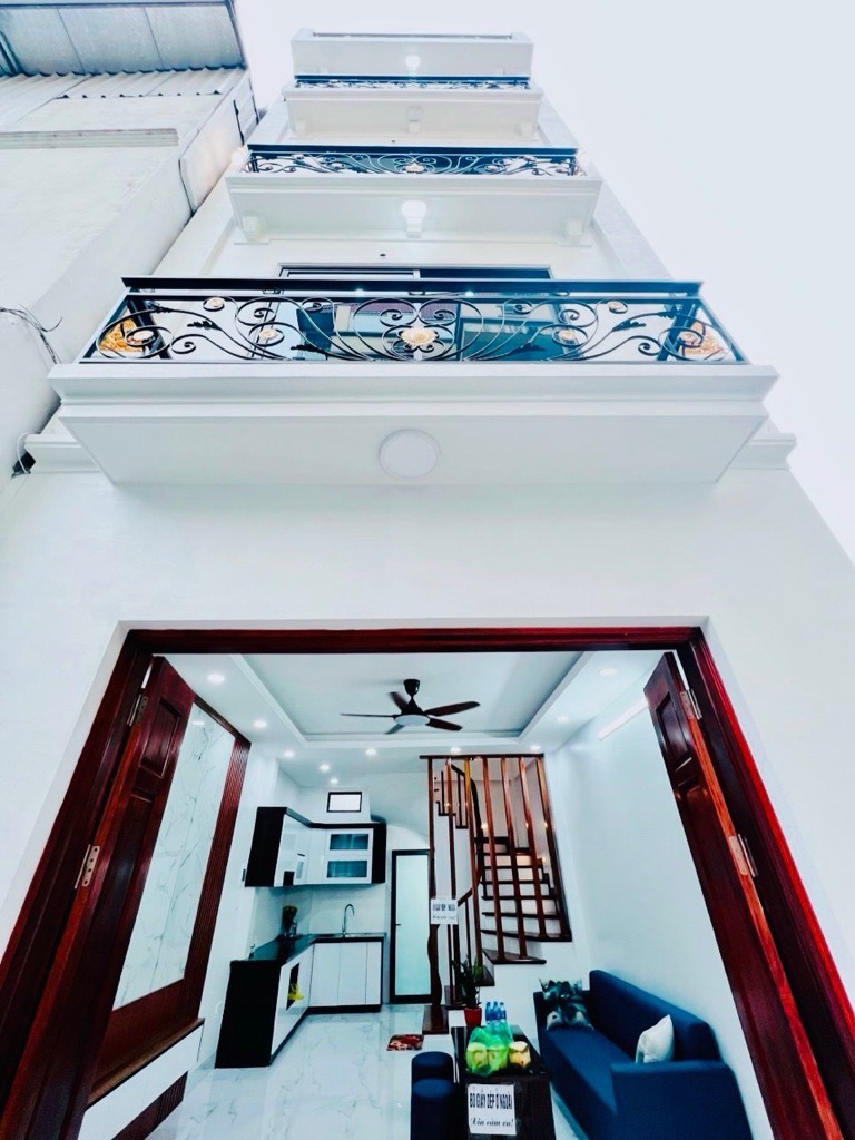 uou-65D613C8-m72udf53_38_16