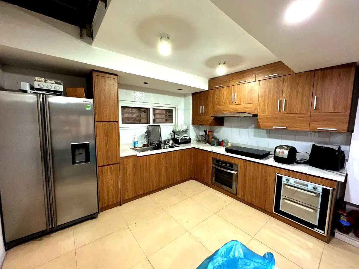 z5950902018528_8aeb40f6dcfecead578f32c15ced5036