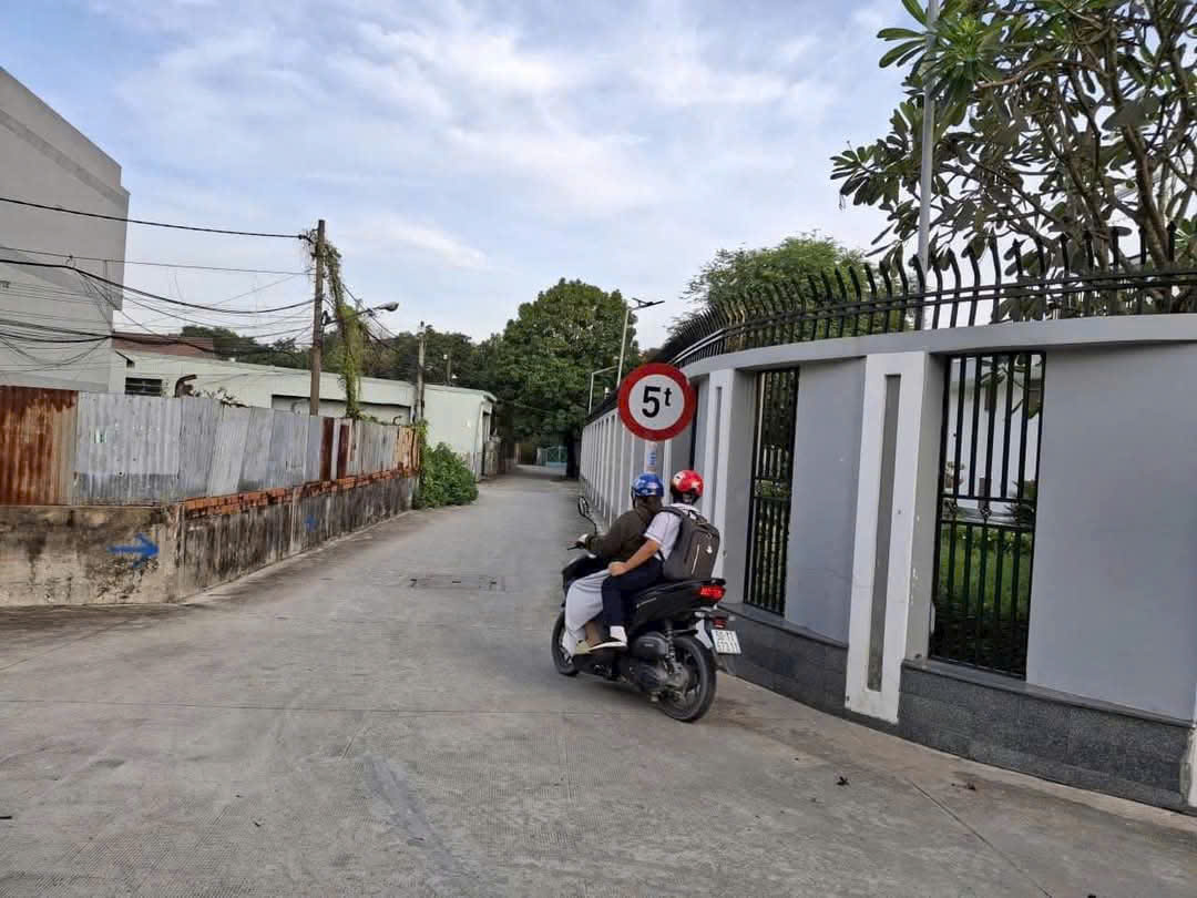 z6079303381515_854dd3766bb146dd80ae689f0cfb7c54