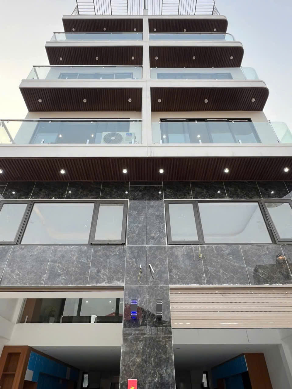 z6092091506447_025_8e22fa06e1d1efaabdbefd3d6af75d32