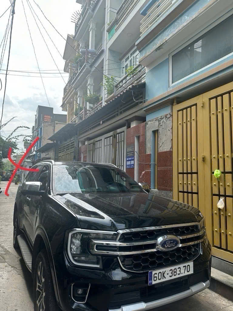 z6217079251124_67bd9a396c95b8c4049613aecd5ffb99