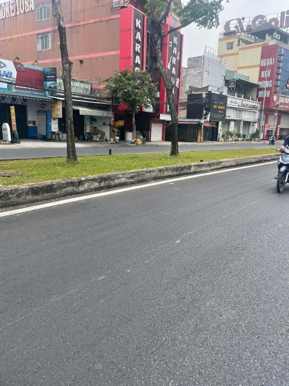 z6439887689306_b8f19cbeeb6ac10e4acfebf96004fcb7