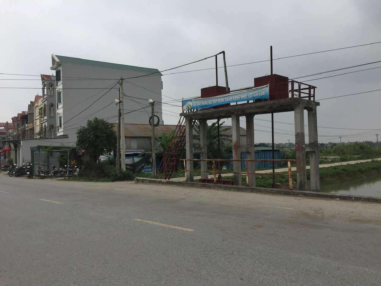 z6446798525240_09959c269bdb8de369e340018c9f9c3c