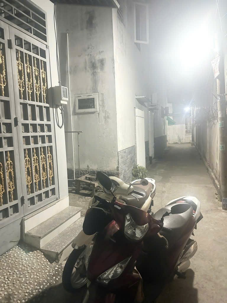 z6448657585133_bca24df992e1f38156bd099247039749