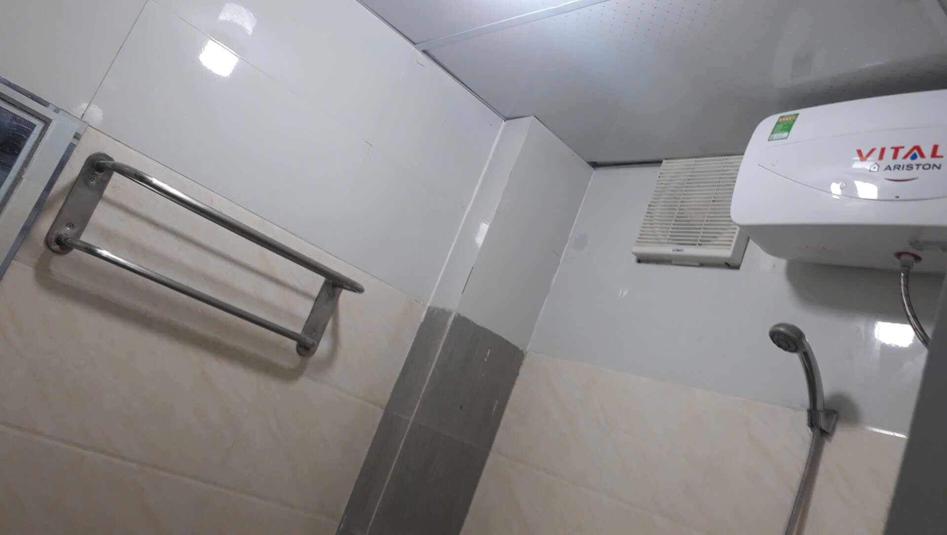 z6456842047777_879cc164c6e12252f77e72ff86f4b2d7