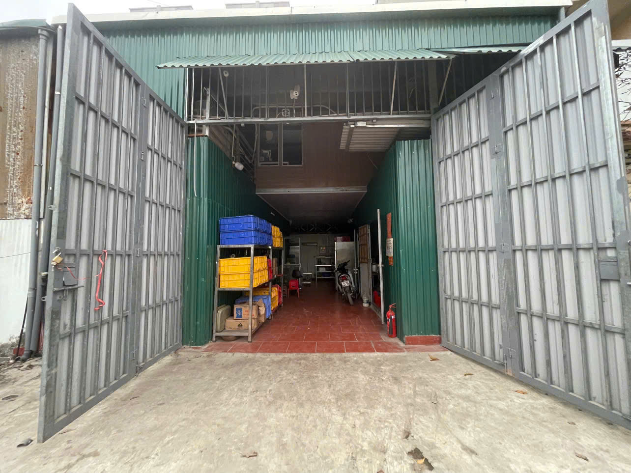 z6470101058897_656ff0f05268a518503366c73018e944