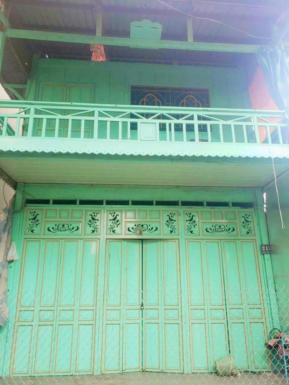 z6472635572039_84f932995fb05272bca2fbde468c0b9b