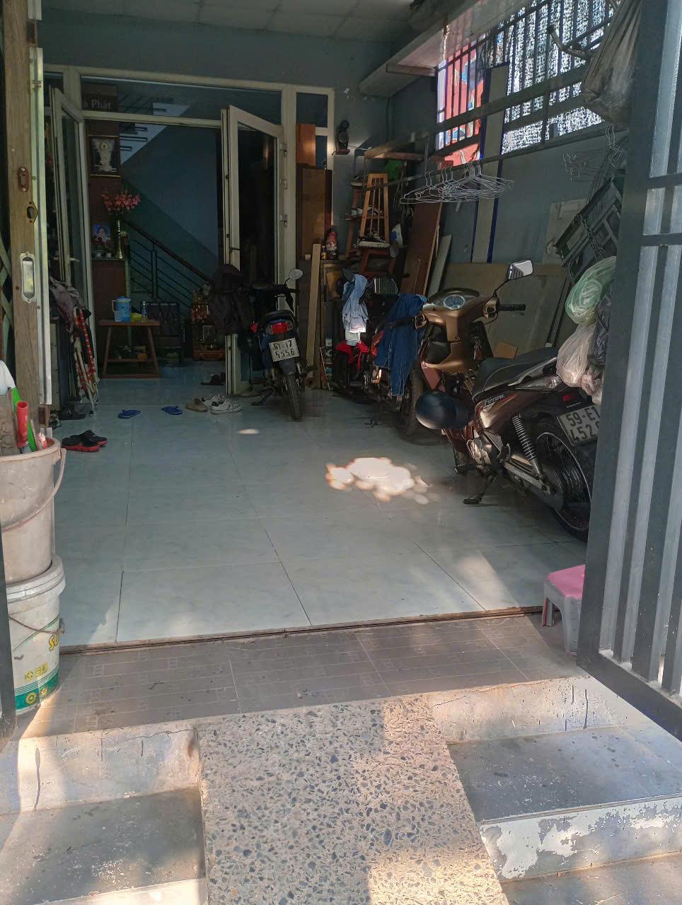 z6475437396941_a971925f949b2525bc496611074e3657