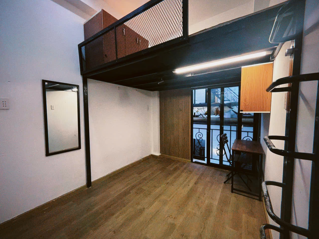 z6476173308877_1ded3fb3838314cc10d3247b61936356