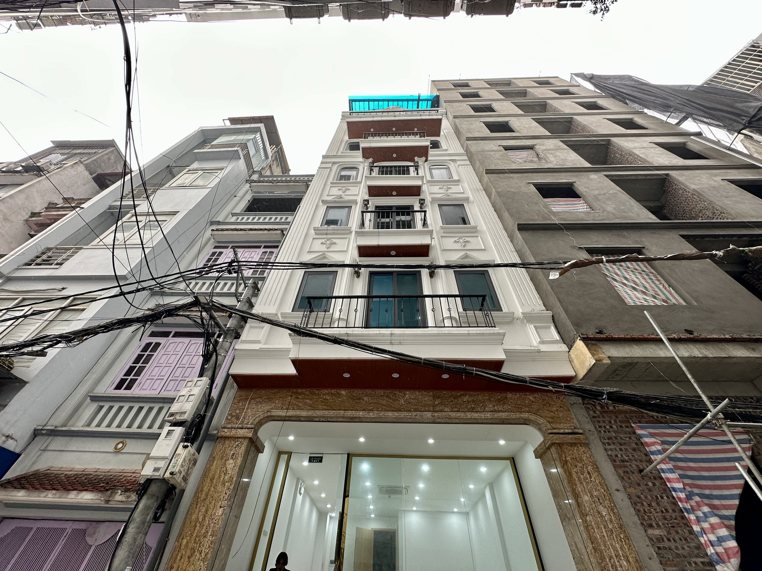 z6477412559581_41936b946e5548e426dd5b851f82203e