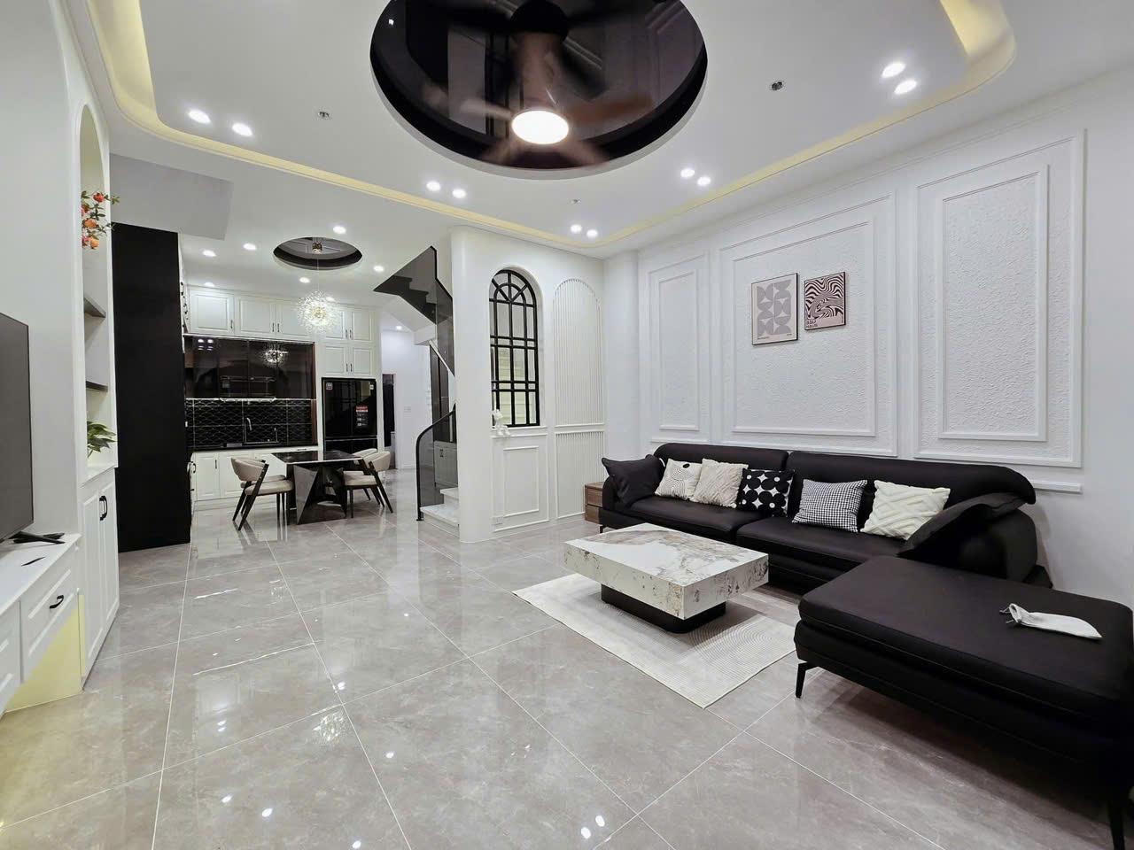 z6478548304960_0ef1335244042deeed2043e53b157698