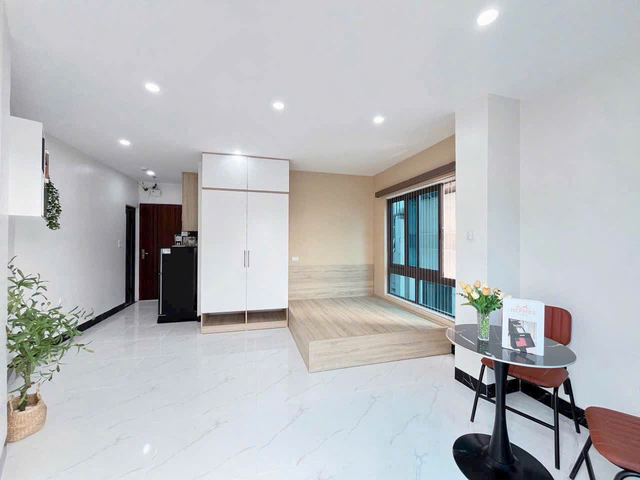 z6482633218584_5cd3713012d49230f93ebcdd5337e353