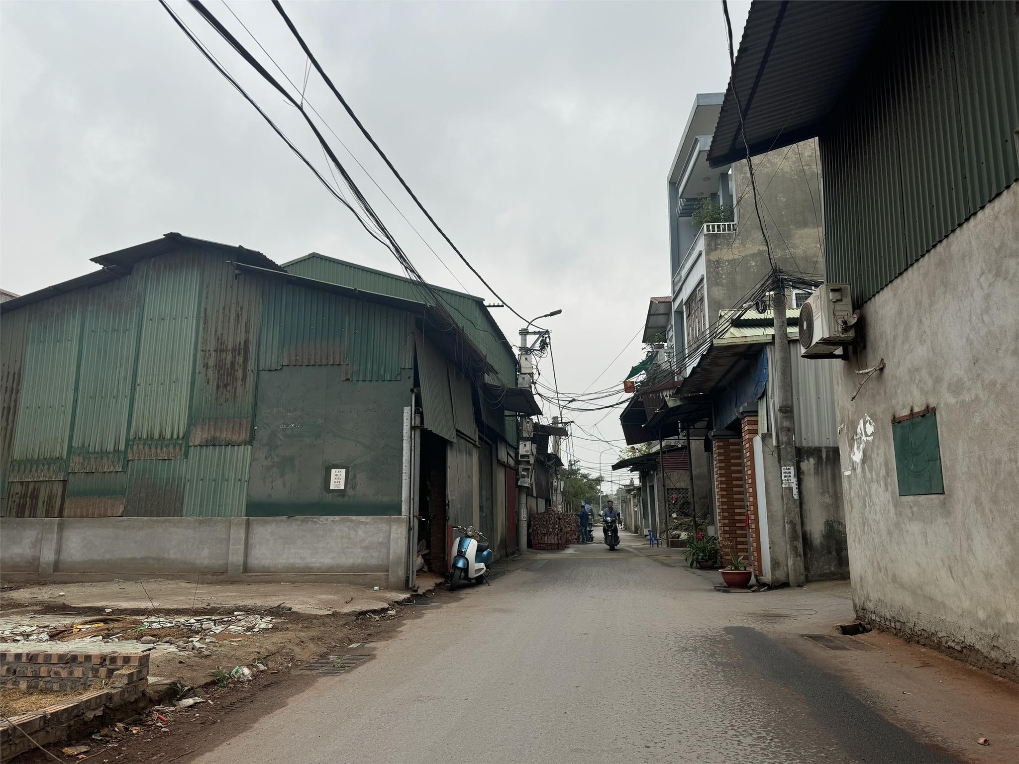 z6482792041897_5b65f02f04e4a7352a3135b0ddf54f35