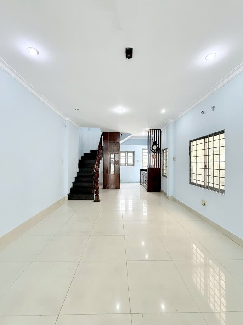 z6483677244102_d183770f97063cf407da335994aaf641