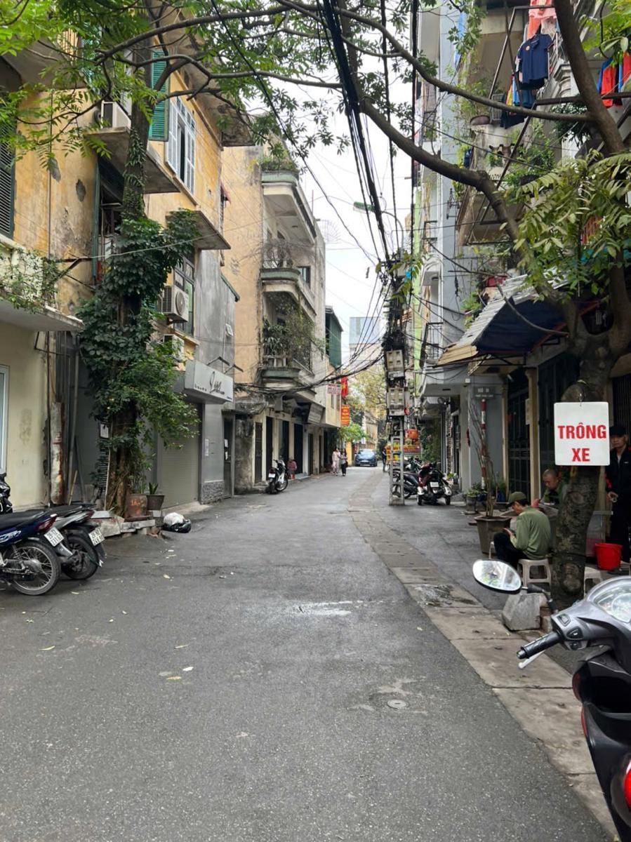 z6484516222734_4efd344e2877ae8f5bbe25784e312480