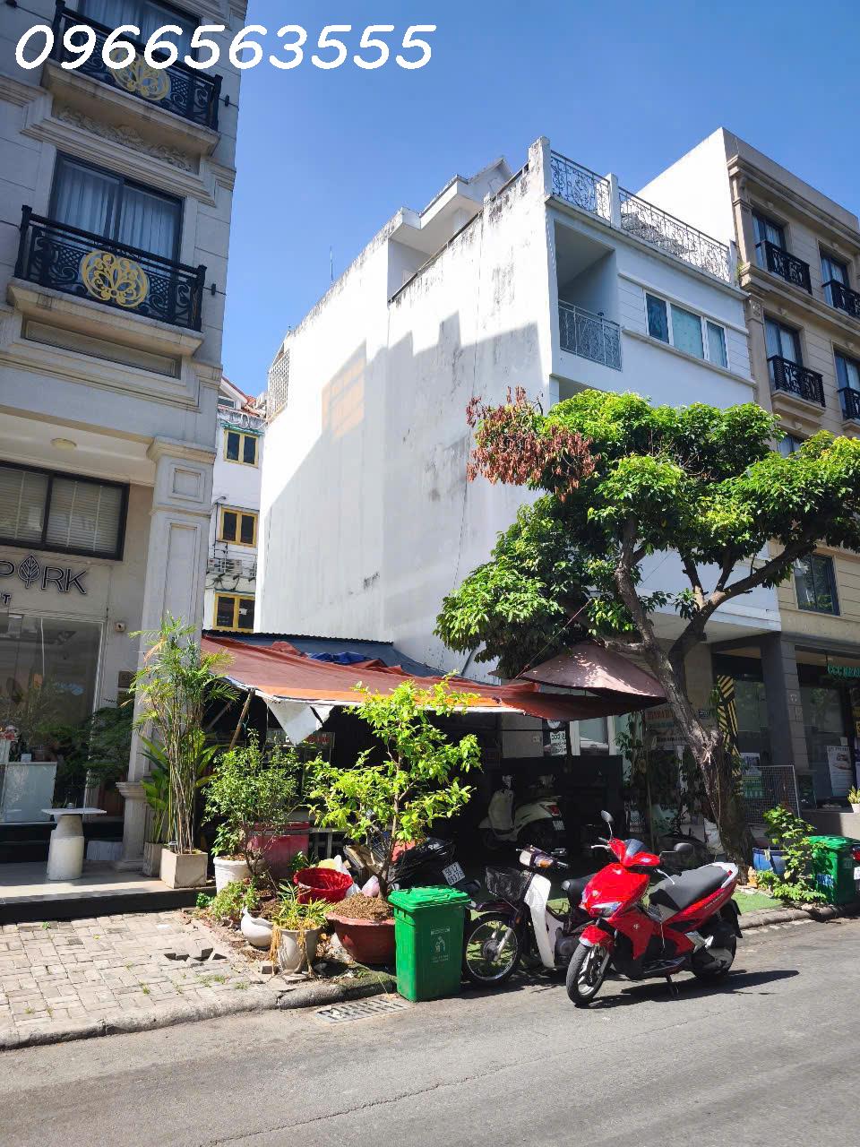 z6484939317710_238418d0d564d18f1a1c204046f2a05b