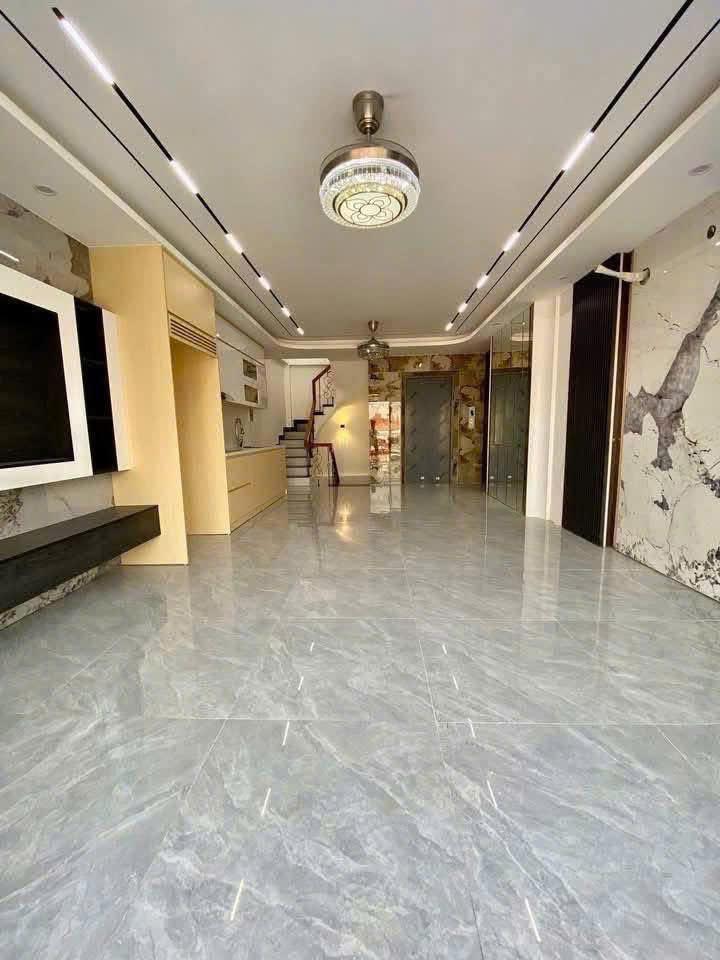 z6484952655106_4811799534059c01ea10527f3b6185b4