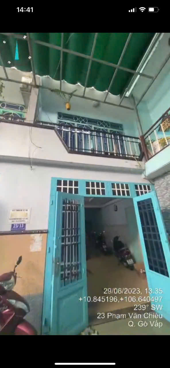 z6489960338615_037af1b33a186aac1b25c534b9d74f7d