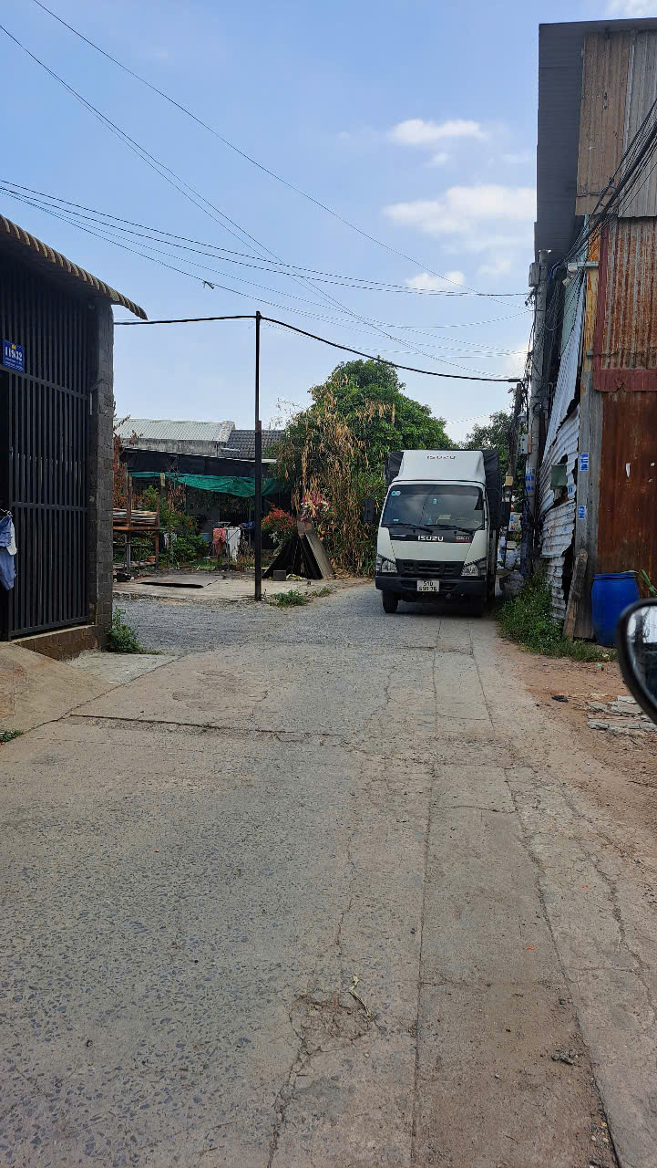 z6491365310746_4423c2f3335b4ce7ceb2ec185d6d4f34