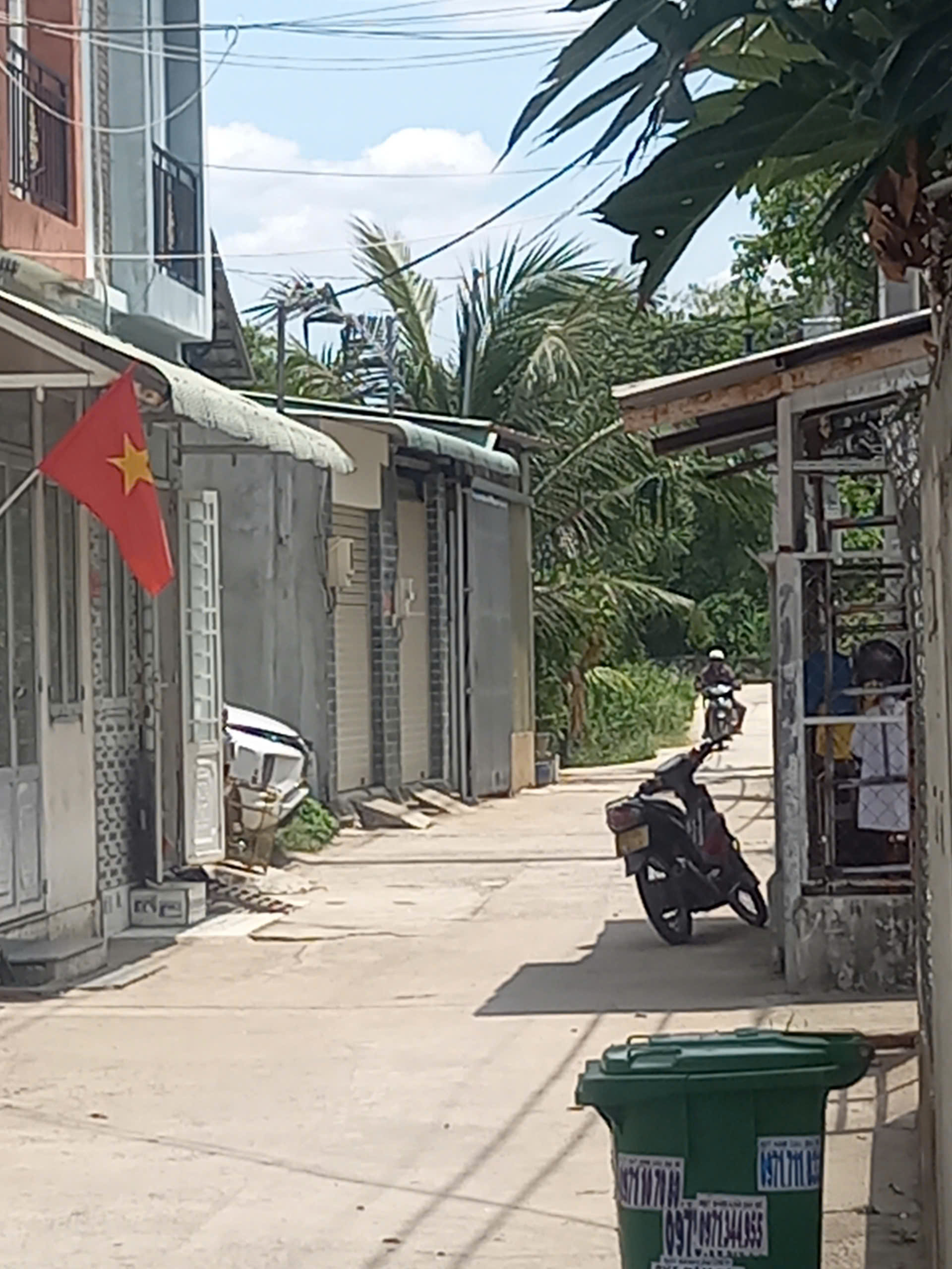 z6493427808938_cc21b26657df4f082e50b2afe29659b6