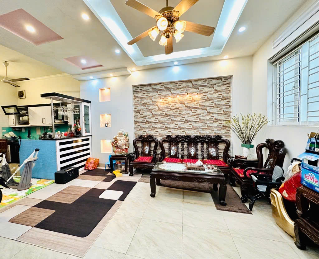 z6493448136594_f2af4ba9a8de1231351621850b13a17b