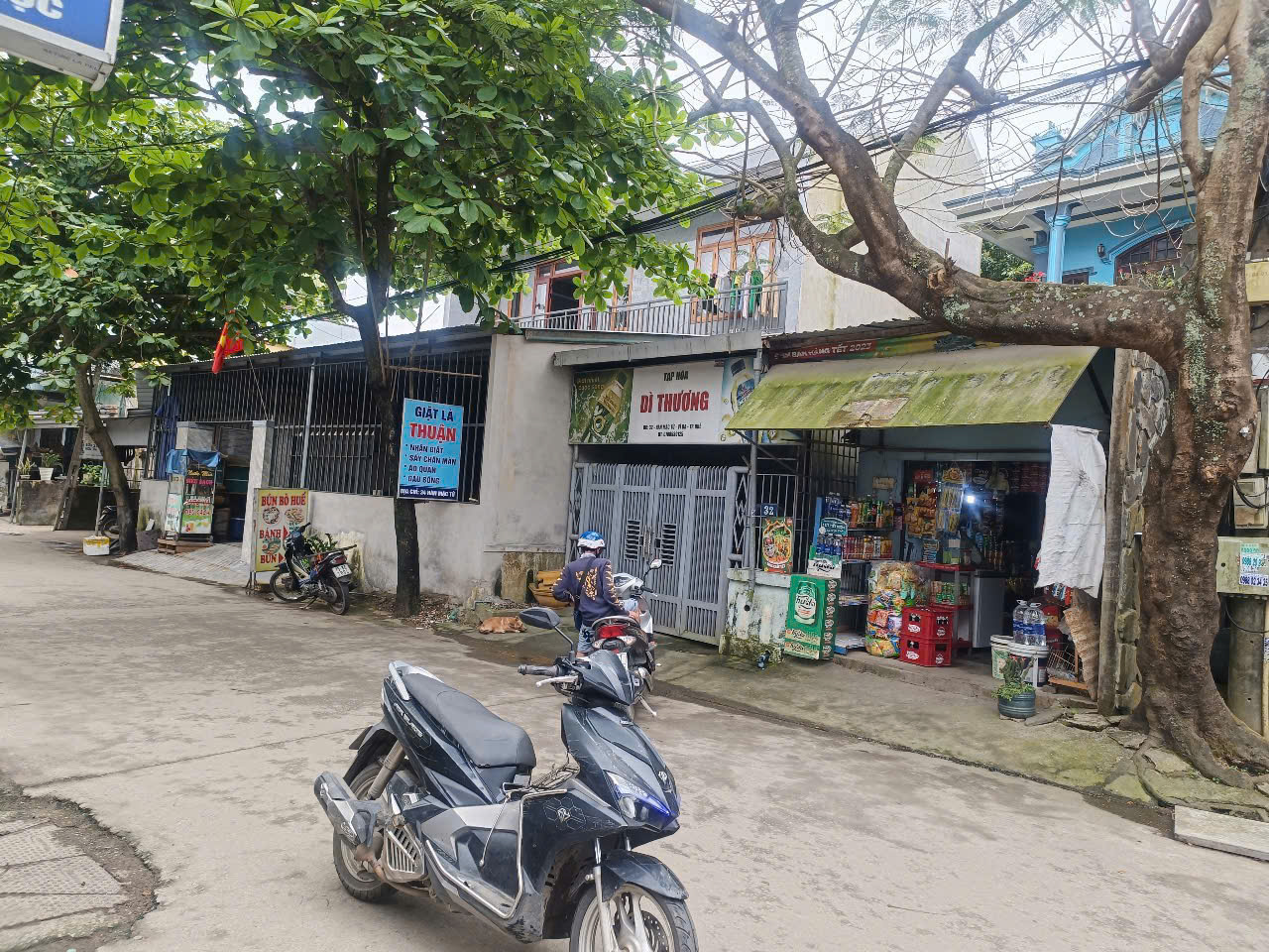 z6504749332401_8f36a0ee59ac9d68ada7ed66326ffd6a