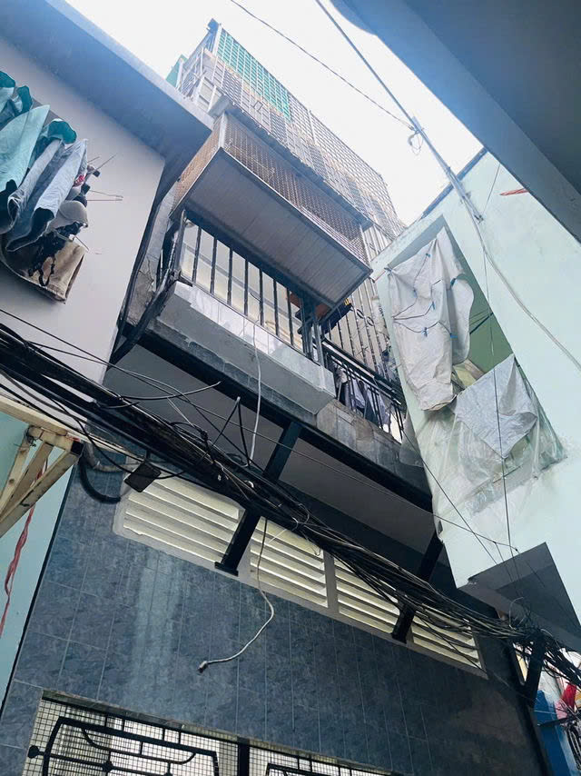 z6506492240771_e063b211100a5af8658757f1f2217e3f