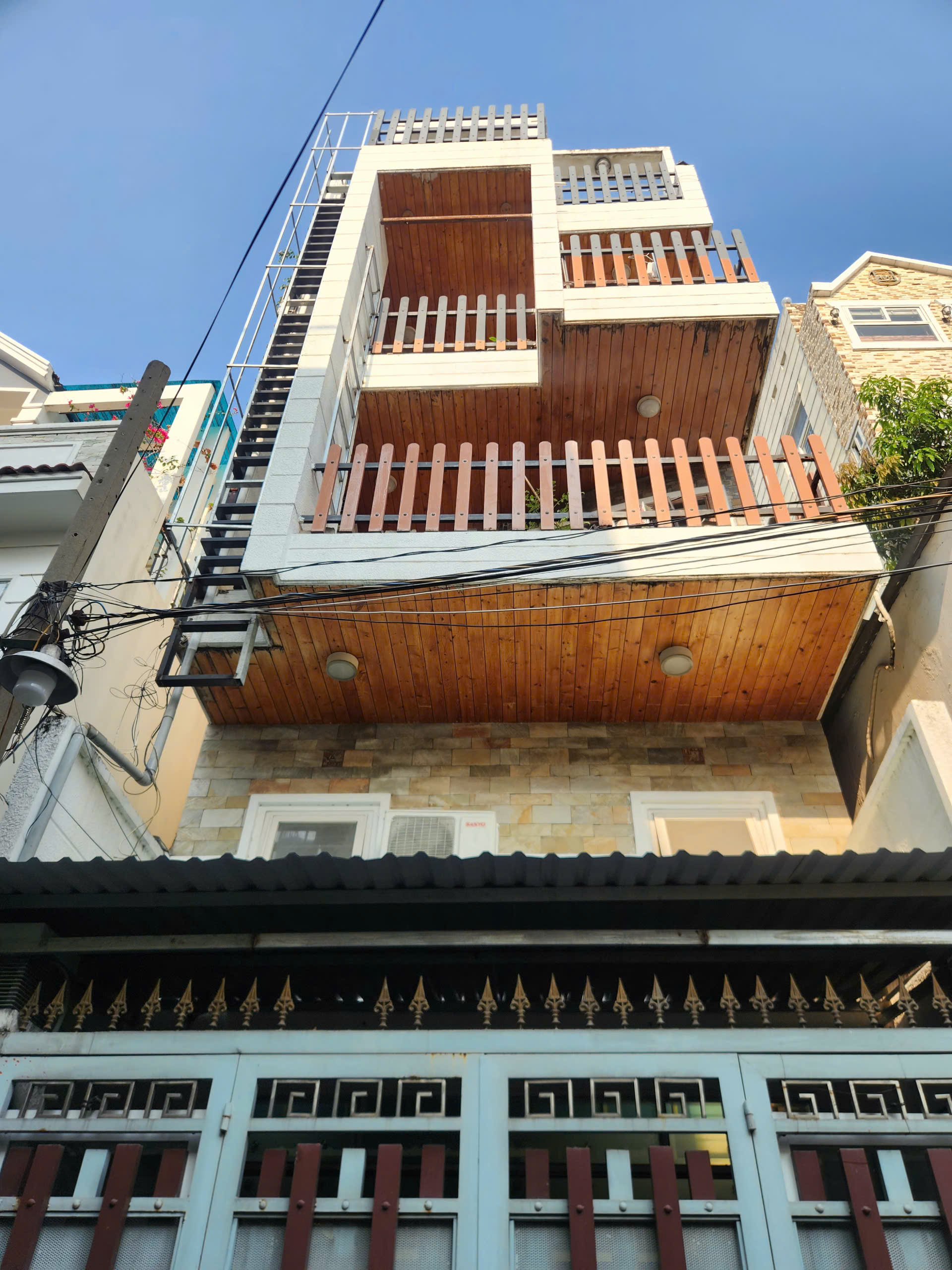 z6508448123936_6dc40d9507afdc9f525c4e375974d73c